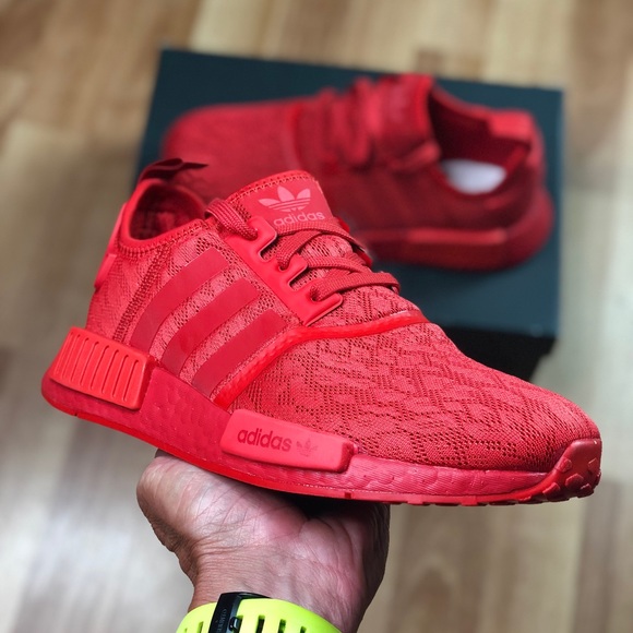 Adidas NMD_R1 Triple Red (FW7308) Womens Running - Picture 2 of 10